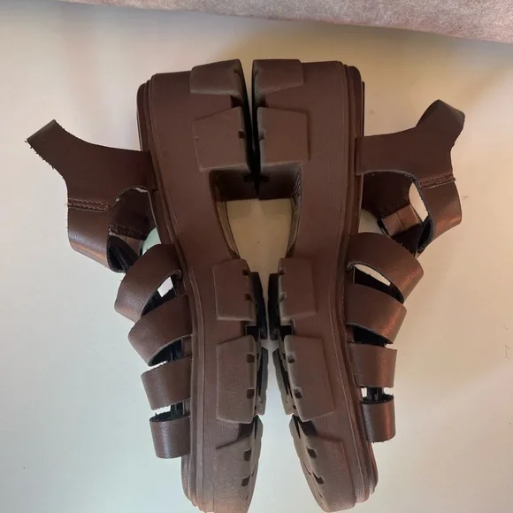 American Eagle Outfitters Black Sandals - Picture 2 of 6